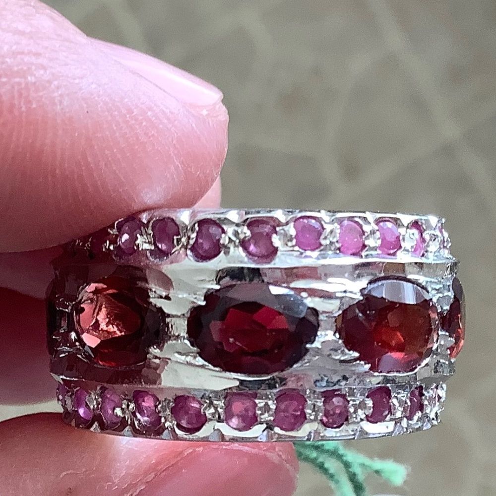 Nwot Sterling Silver 925 Garnet/Ruby Ring - image 1